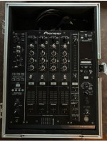 Pioneer Dj DJM-900 NXS + Flight Case