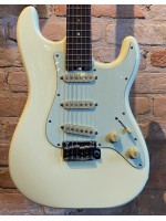 Schecter Traditional Route 66 White